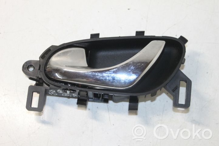 Nissan Qashqai Rivestimento della maniglia interna per portiera posteriore 