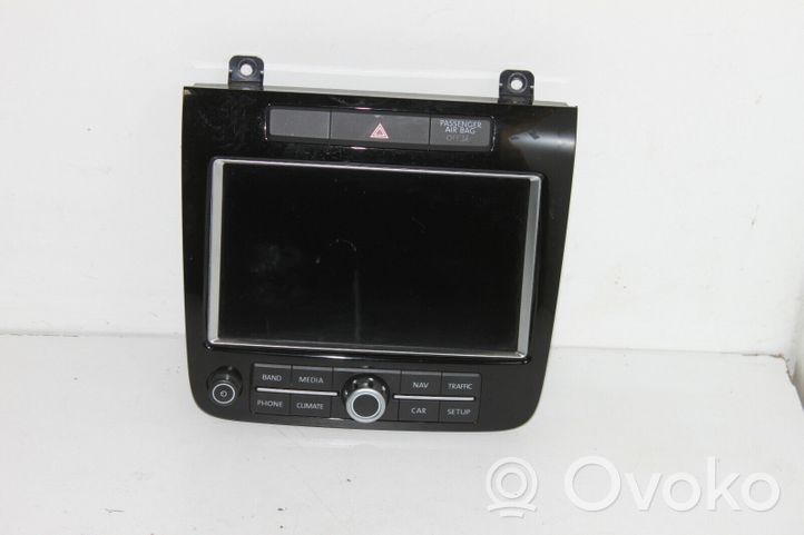 Volkswagen Touareg II Radio/CD/DVD/GPS-pääyksikkö 7P6919603C