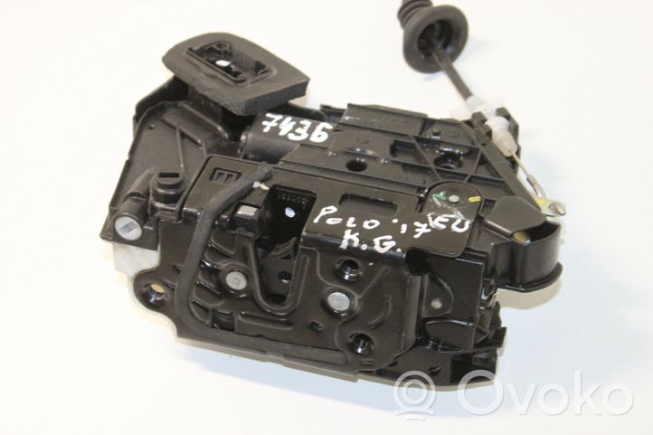 Volkswagen Polo VI AW Türschloss hinten 6R4839015