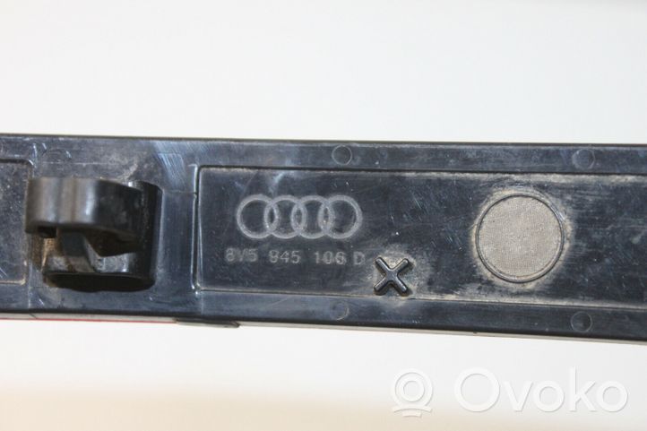 Audi A3 S3 8V Odblask lampy tylnej 8V5945106D