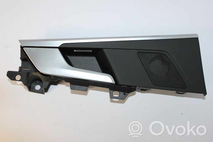 Audi A5 Galinė atidarymo rankenėlė vidinė 8W0959523B