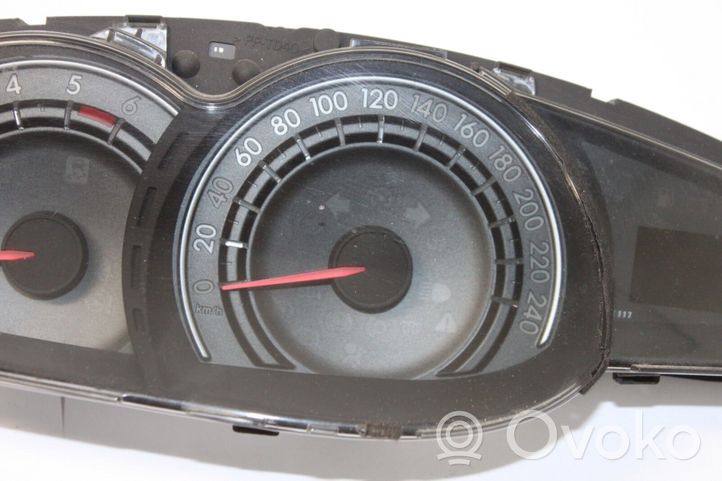 Toyota Verso Tachimetro (quadro strumenti) 838000F070