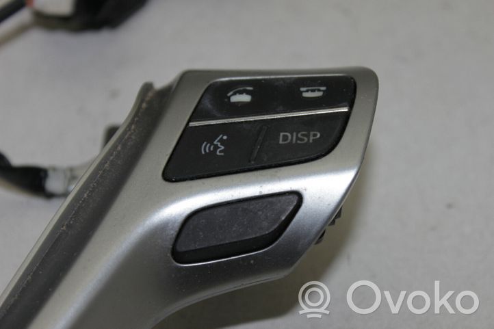 Toyota Avensis T270 Przełącznik / Przycisk kierownicy 4510005760A