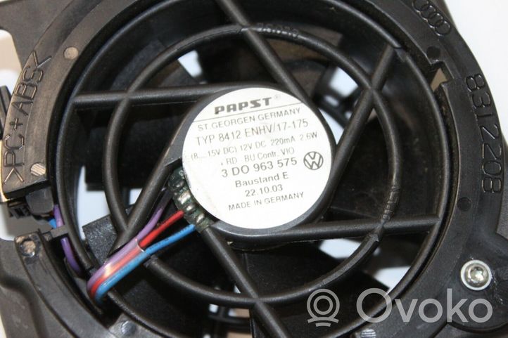 Audi A8 S8 D3 4E Ventilateur / pulseur d'air 3D0963575