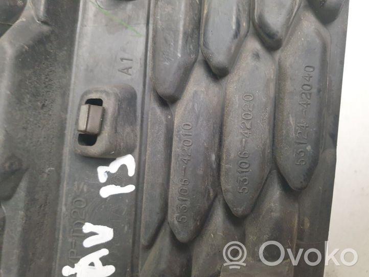 Toyota RAV 4 (XA40) Grille inférieure de pare-chocs avant 5310642010