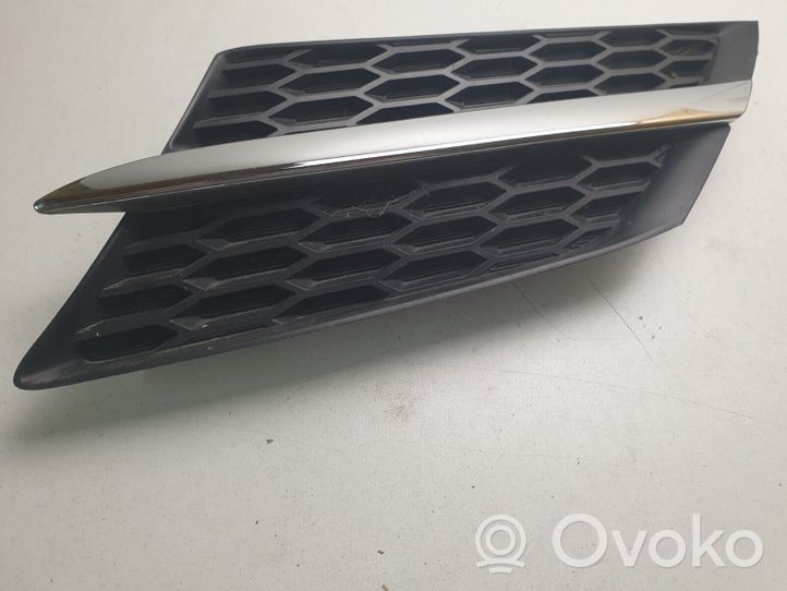 Toyota RAV 4 (XA40) Grille inférieure de pare-chocs avant 5310642010