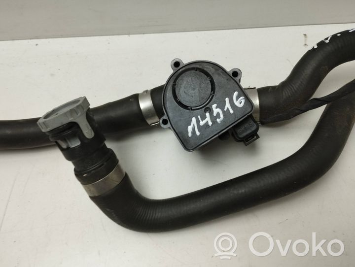 Volvo V60 Pompe de circulation d'eau 31366009