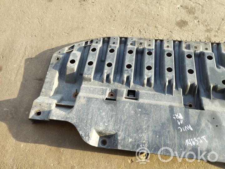 Toyota Avensis T270 Osłona pod zderzak przedni / Absorber 5261805010