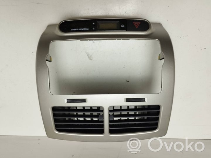 Toyota Urban Cruiser (XP110) Dash center air vent grill 5567052040