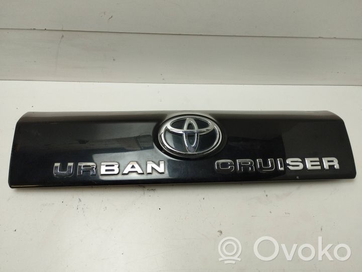 Toyota Urban Cruiser (XP110) Galinio dangčio numerio apšvietimo juosta 7680152140