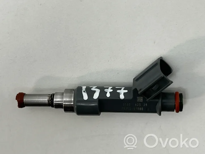 Toyota Prius (XW50) Injecteur de carburant 2325037080