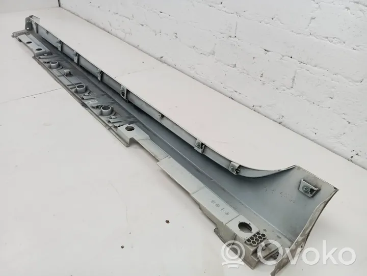 Toyota Prius (XW50) Sill 7585047030