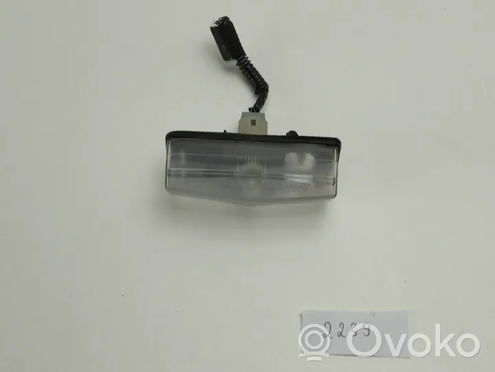 Toyota Prius (XW30) Lampa oświetlenia tylnej tablicy rejestracyjnej A045053