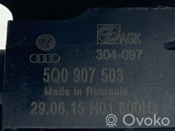 Audi A3 S3 8V Czujnik poziomowania świateł osi przedniej 5Q0907503