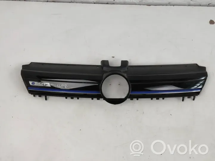 Volkswagen Golf VII Maskownica / Grill / Atrapa górna chłodnicy 5GE853651C