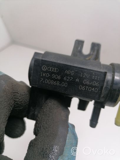 Audi A3 S3 A3 Sportback 8P Solenoidinis vožtuvas 1K0906627A