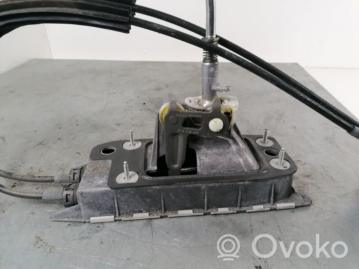 Volkswagen Tiguan Pavarų perjungimo mechanizmas (kulysa) (salone) 5N0711049G