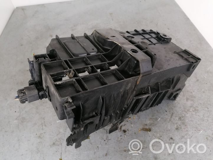 Opel Zafira C Batteriegestell 13354420