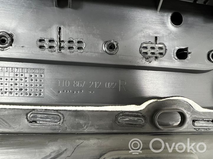 Volkswagen Touran I Takaoven verhoilu 1T0867212