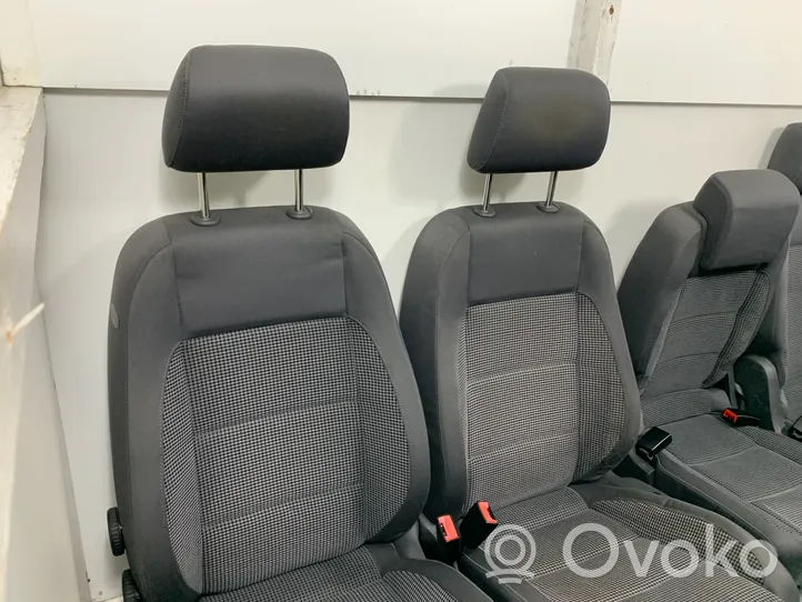 Volkswagen Touran I Fotele / Kanapa / Komplet 