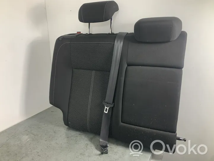 Opel Astra J Rear seat 