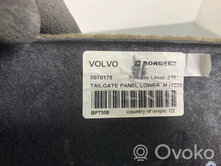 Volvo V60 Rivestimento portellone posteriore/bagagliaio 0070178