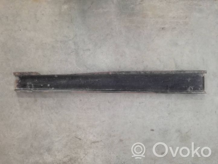 Mercedes-Benz S W116 Rivestimento vano piedi laterale  1116865128 