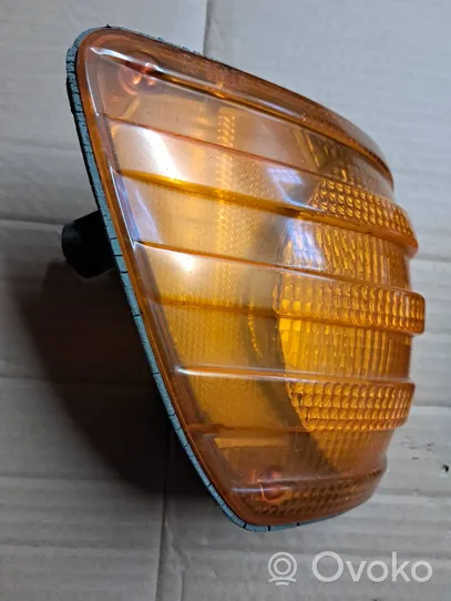 Mercedes-Benz S W116 Front indicator light 1305233005