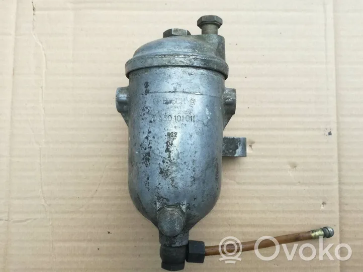 Mercedes-Benz COMPAKT W115 Boîtier de filtre à carburant 0450101011