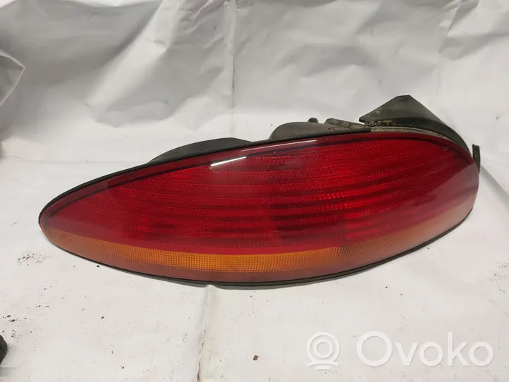 Chrysler LHS Lampa tylna 04780059AG