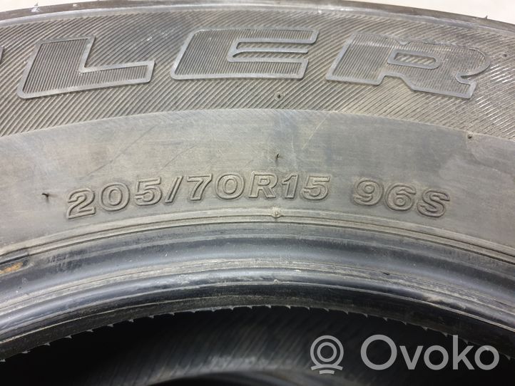 Subaru Forester SG Opony letnie R15 20570R15