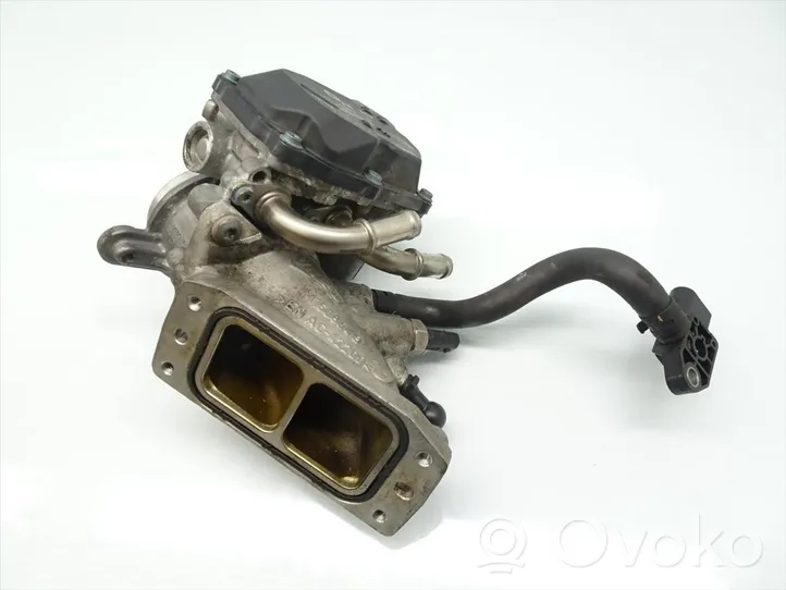 Volkswagen Golf Cross Electric throttle body valve 04L128063P