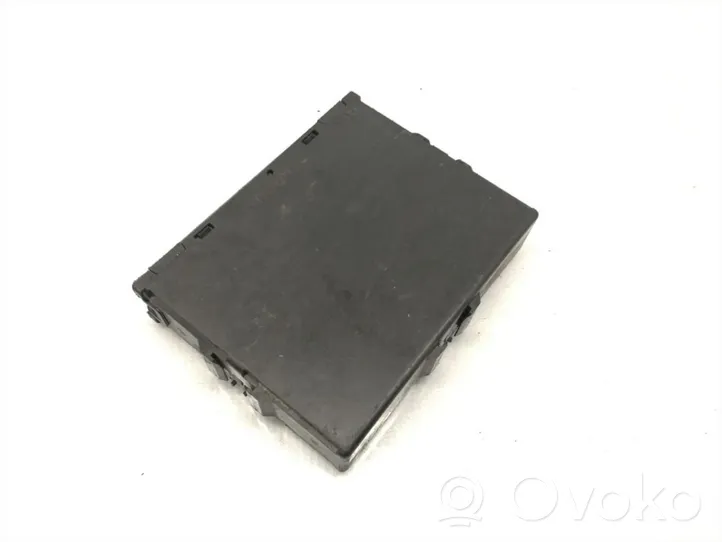 Toyota Scion Calculateur moteur ECU 89560-B1570