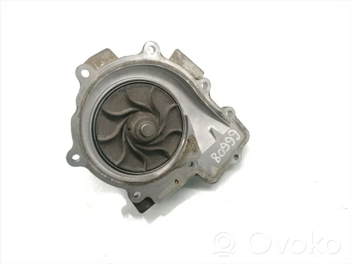 Mercedes-Benz Sprinter W906 Pompe de circulation d'eau A6512003601