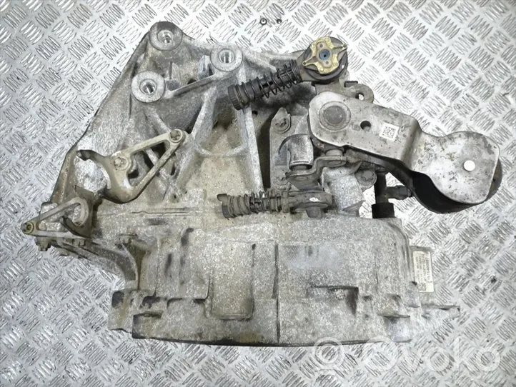 Mercedes-Benz CLA C117 X117 W117 Manual 6 speed gearbox 711.643