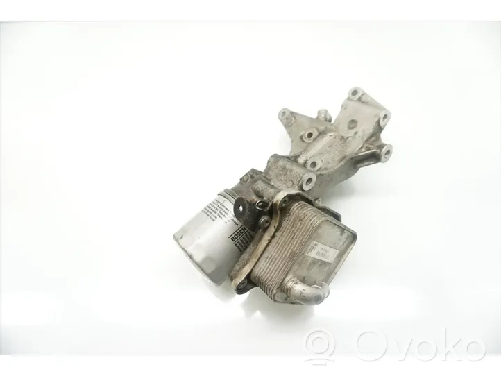 Volkswagen Polo V 6R Supporto di montaggio del filtro dell’olio 03F903143