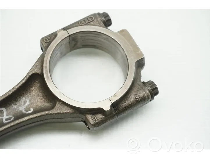 Volkswagen Caddy Connecting rod/conrod 