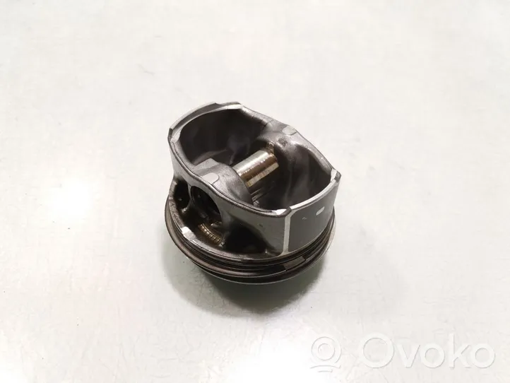 Jaguar S-Type Piston 