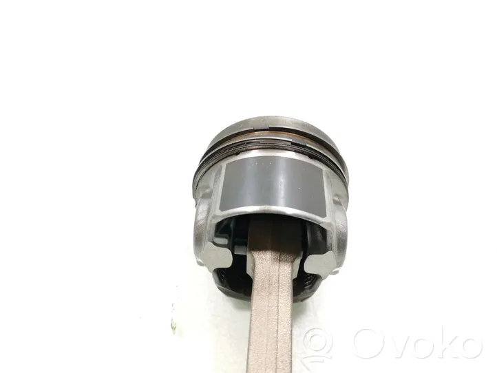 Honda Civic IX Piston avec bielle 