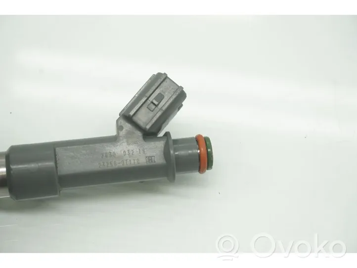 Toyota C-HR Injecteur de carburant 23250-0T110