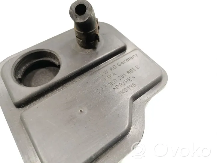 Audi A3 S3 8P Cartouche de vapeur de carburant pour filtre à charbon actif 1K0201801B