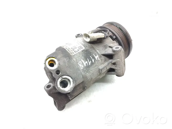 Opel Zafira B Ilmastointilaitteen kompressorin pumppu (A/C) 13286085