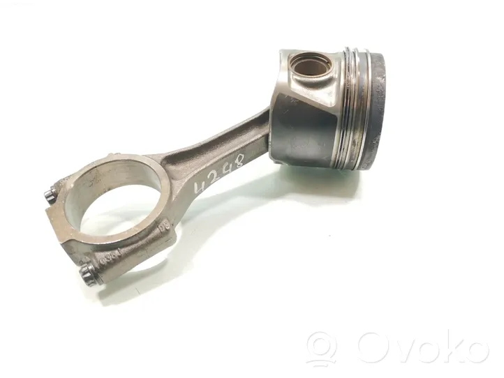 Volkswagen Eos Piston with connecting rod 