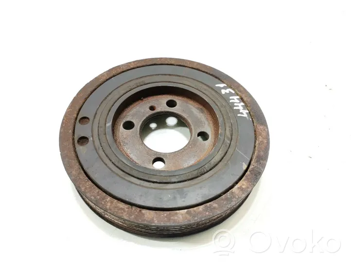 Hyundai Trajet Crankshaft pulley 