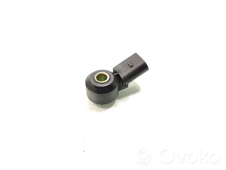 Volkswagen Golf Cross Detonation knock sensor 030905377C