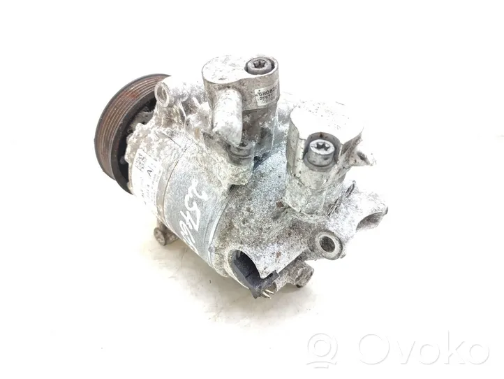 Volkswagen Polo V 6R Ilmastointilaitteen kompressorin pumppu (A/C) 5N0820803A