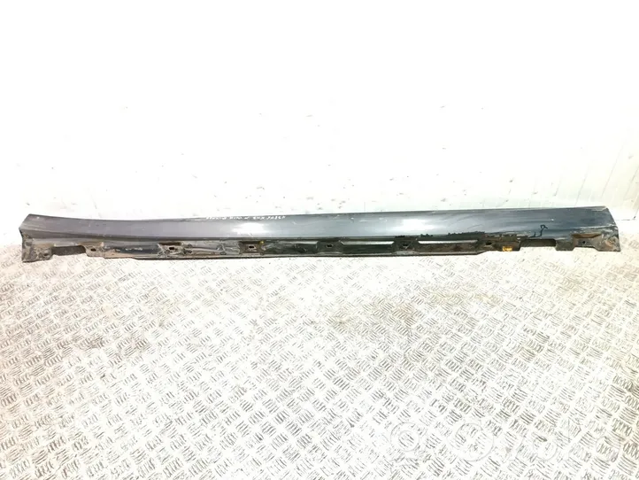 Mercedes-Benz R W251 Rivestimento sottoporta/minigonna laterale A2516980754