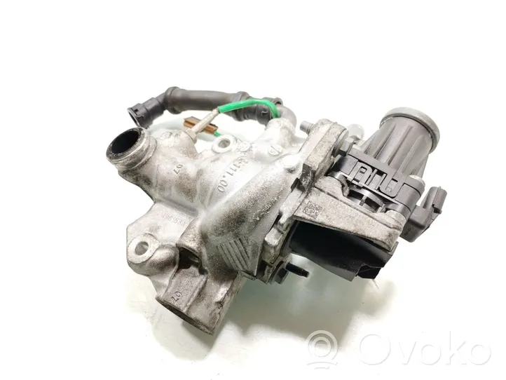 Mercedes-Benz A W176 Electric throttle body valve 147173974R