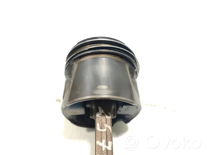 Volvo S40 Piston with connecting rod 