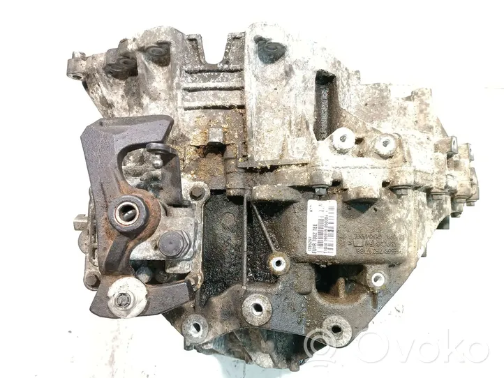 Volvo S60 Mechaninė 6 pavarų dėžė 1285297